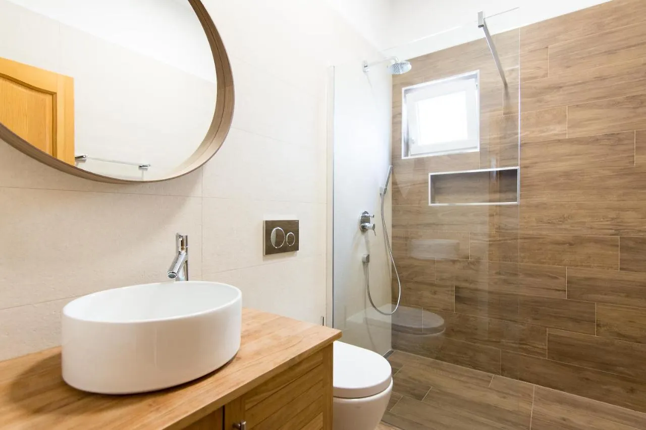 Apartments Basilea No. 2 Биоград-на-Мору Хорватия